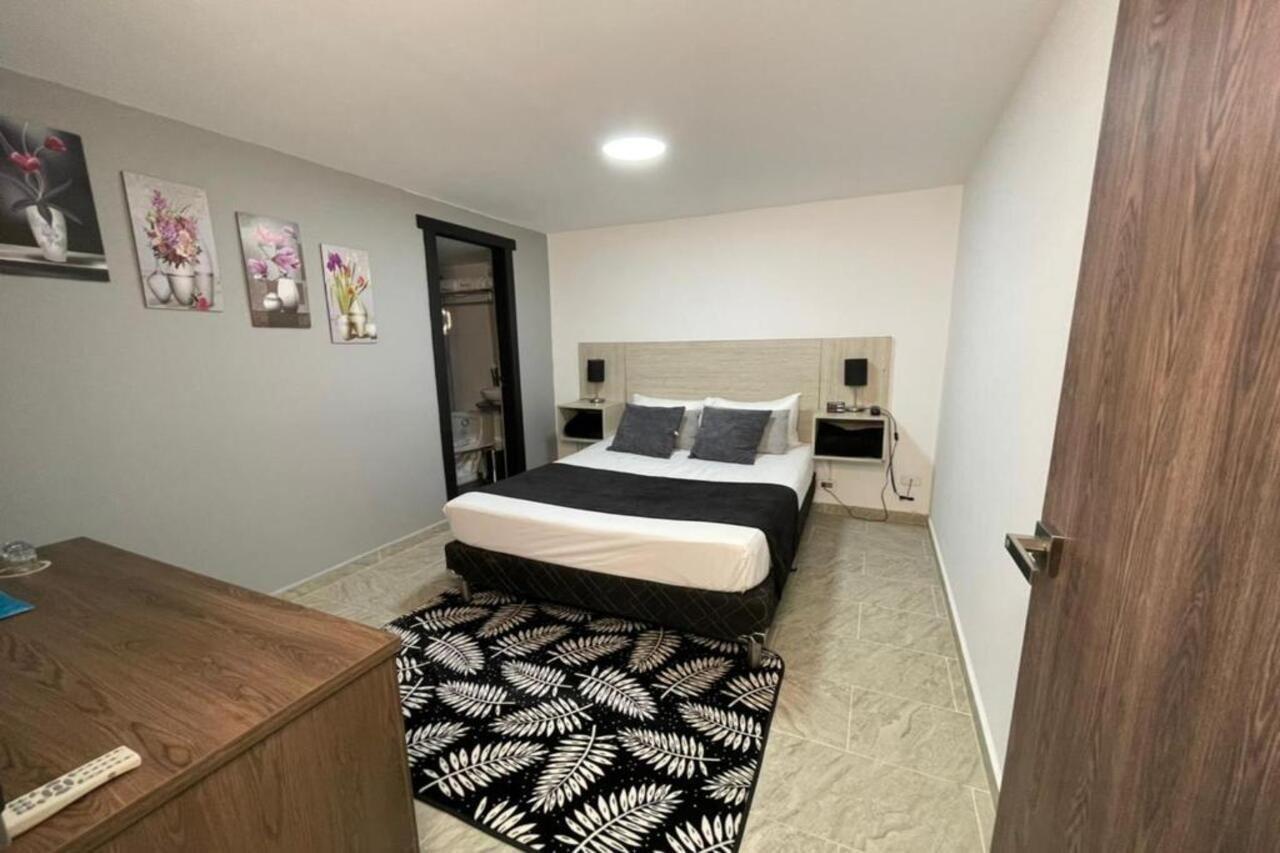Hotel Velero Сан-Антонио Экстерьер фото